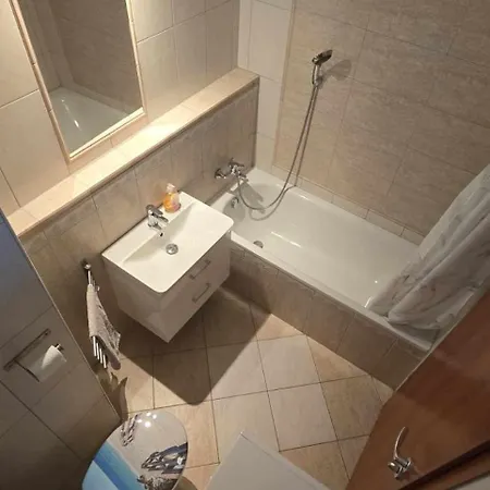 Club218 Vizparti Wellness Apartmán