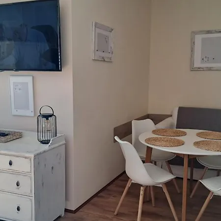 Club218 Vizparti Wellness Apartment Siofok